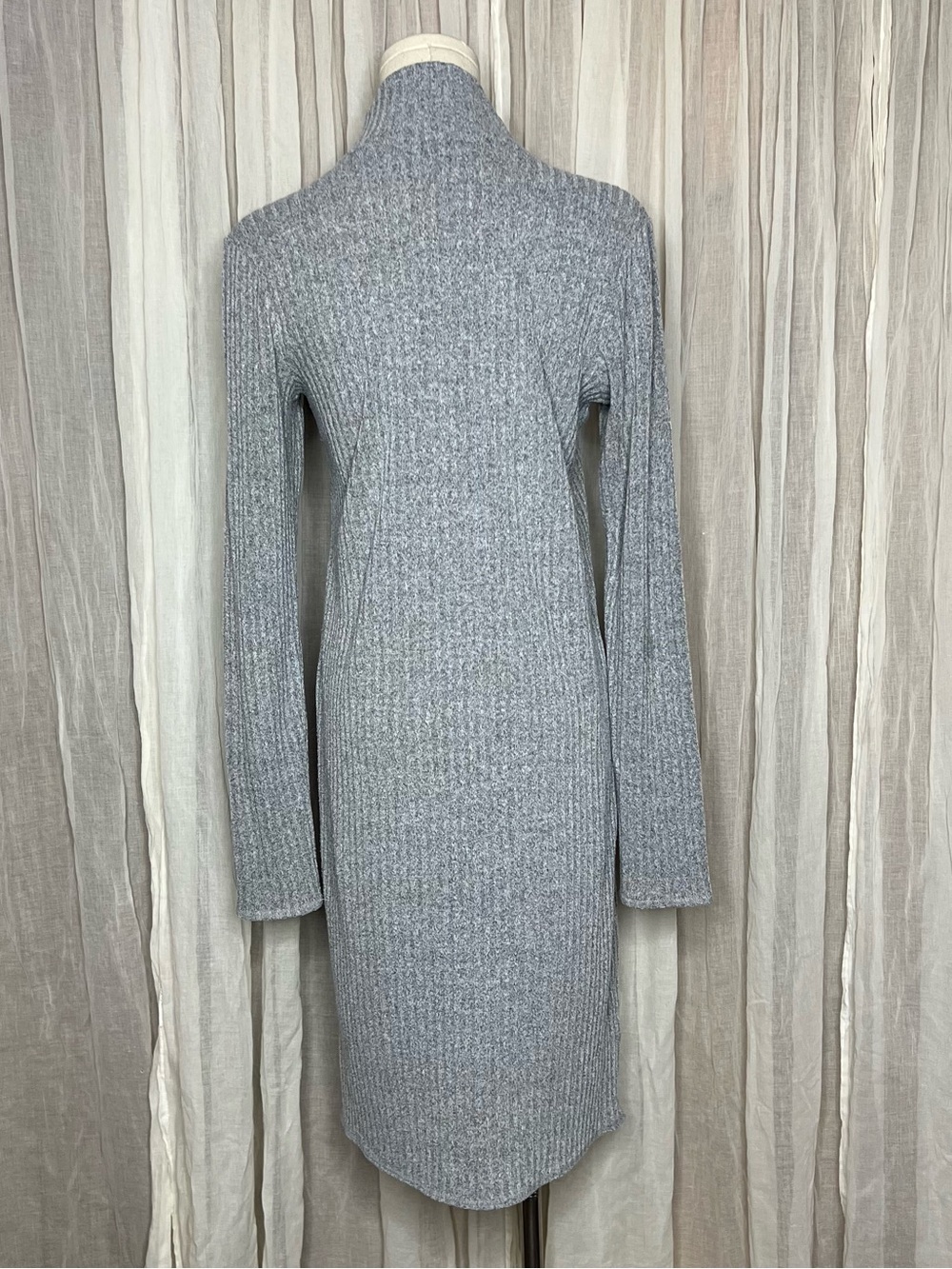 Wilfred Free Mariel Gray Ribbed Knit Turtleneck Dress - Picture 4 of 6